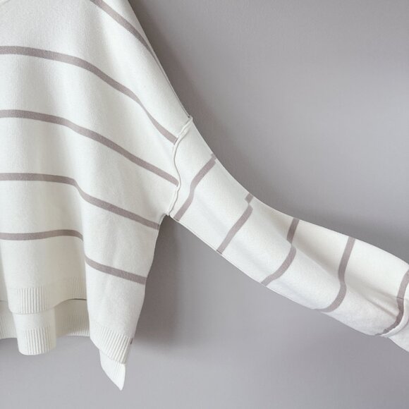 Free People Paulie Stripe Turtleneck Sweater New with tags! Oversized sweater LG - Picture 11 of 14